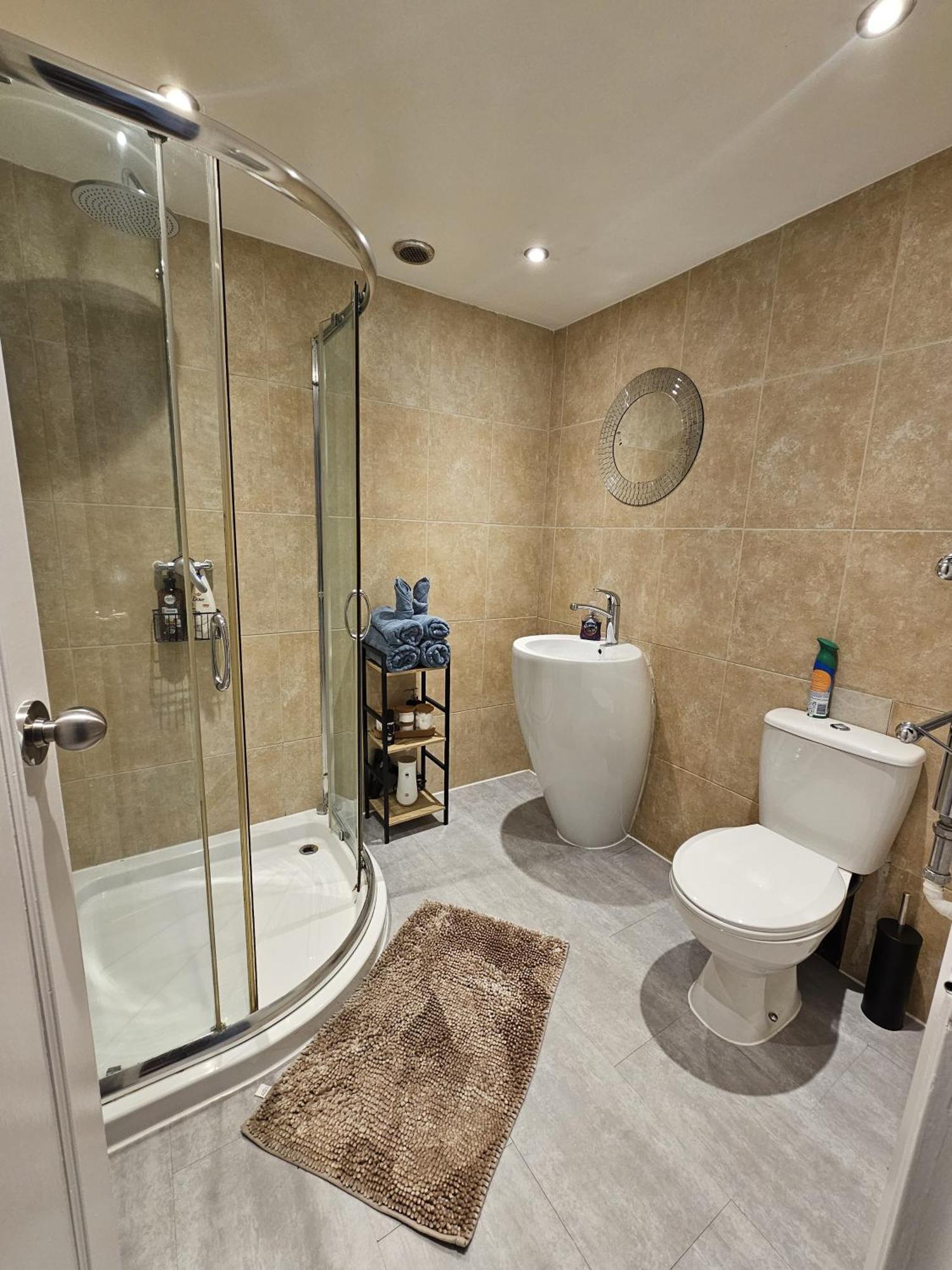 Two Bedroom Flat In Apartamento Londres